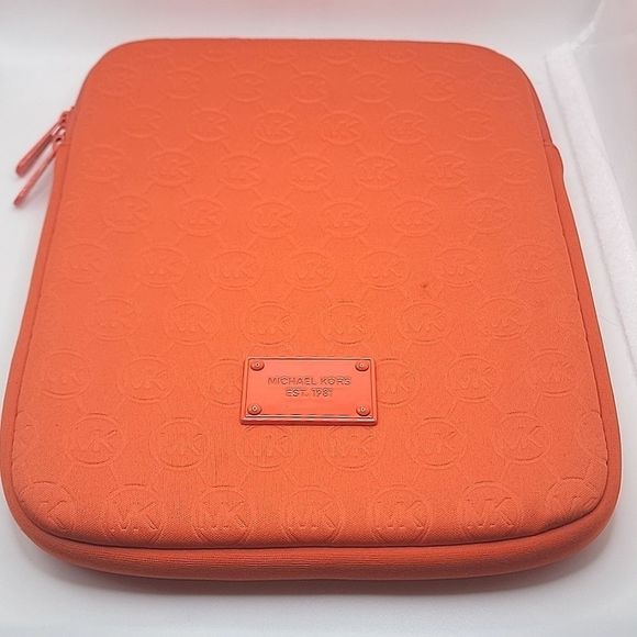 MK ORANGE LAPTOP/TABLET CASE - Picture 1 of 5